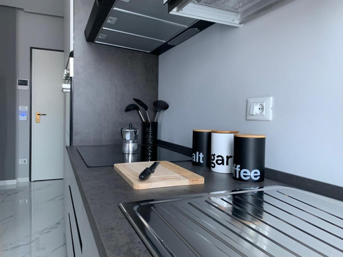 Temali Apartment Πεσκιέρα ντελ Γκάρντα Εξωτερικό φωτογραφία