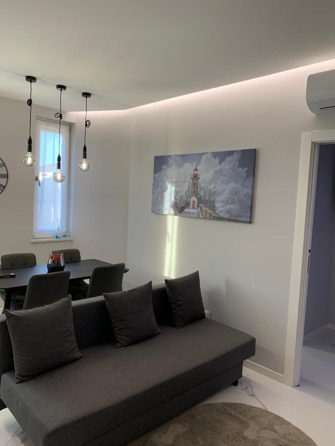 Temali Apartment Πεσκιέρα ντελ Γκάρντα Εξωτερικό φωτογραφία